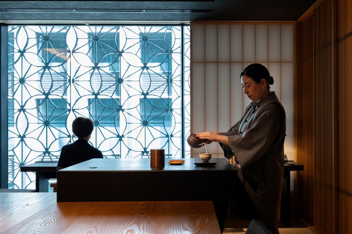 Hoshinoya Tokyo, at the table