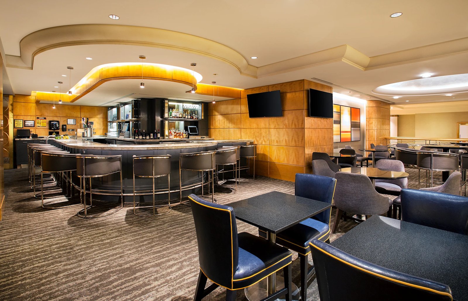 New York Hilton Midtown — eat & drink