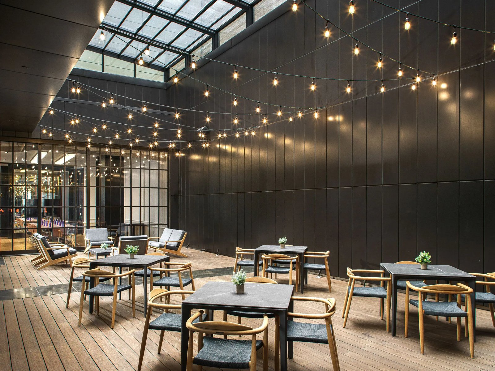 Andaz 5th Avenue Hotel — vibe