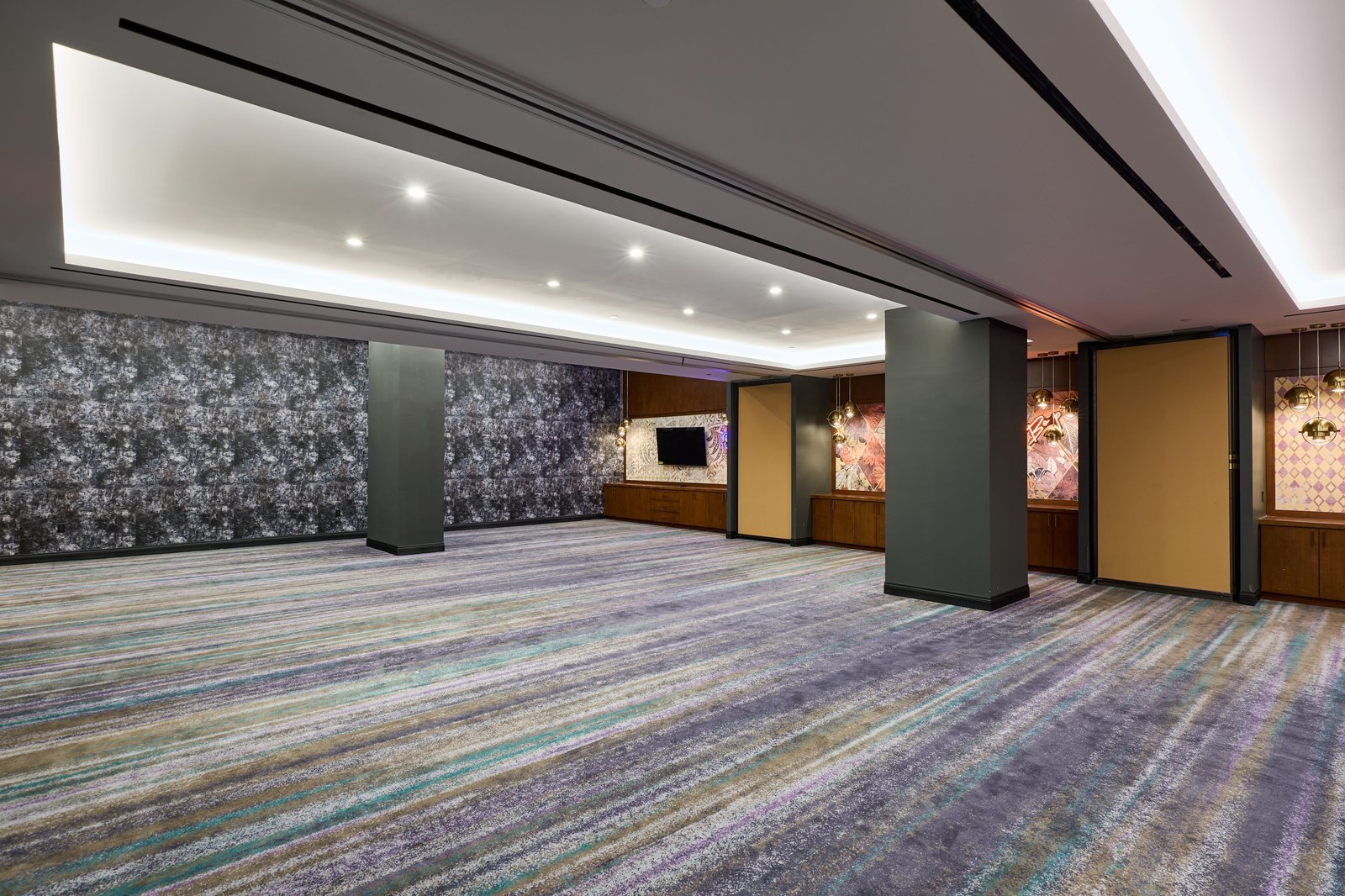 Renaissance New York Harlem Hotel — vibe