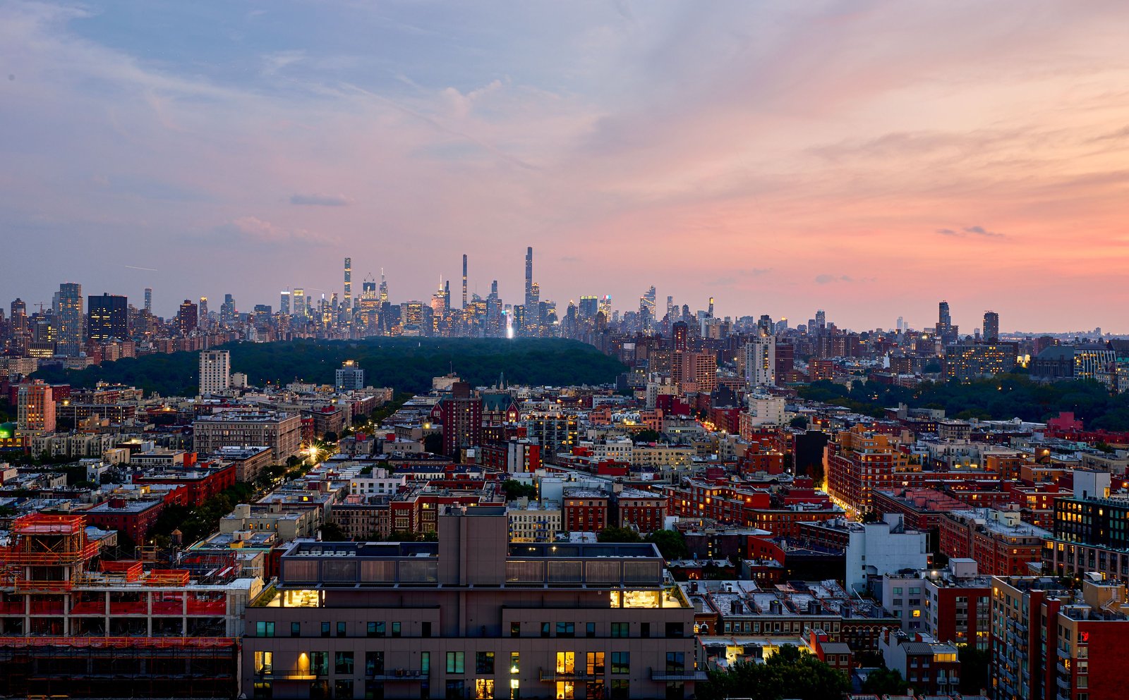 Renaissance New York Harlem Hotel — vibe