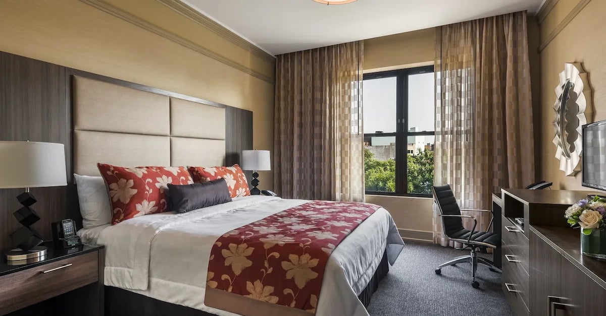 Opera House Hotel — rooms