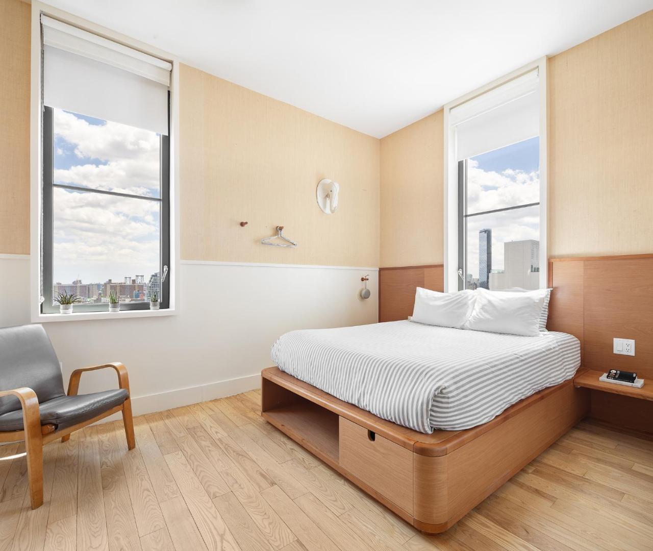 Untitled at 3 Freeman Alley — rooms