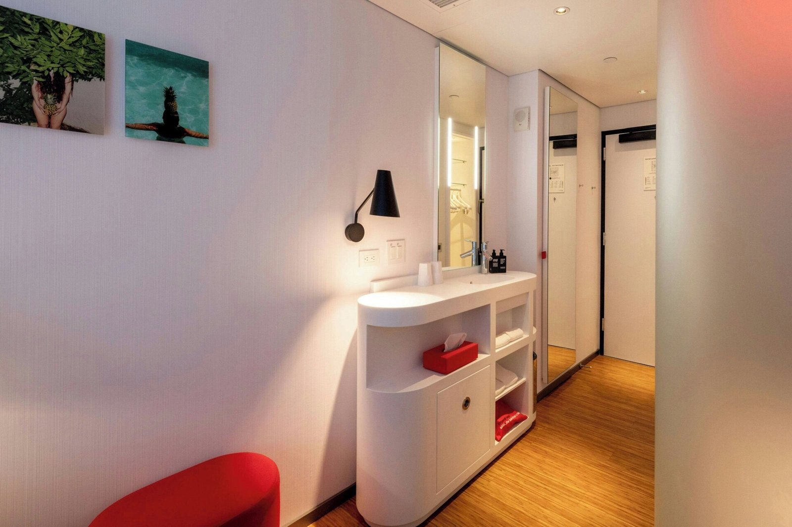 CitizenM New York Bowery — rooms