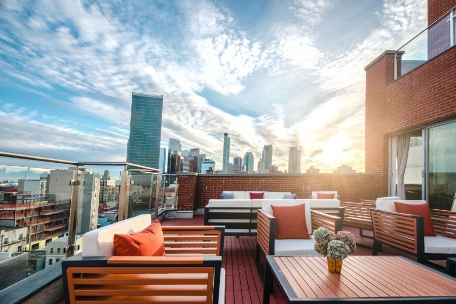 The Modernist Hotel — vibe