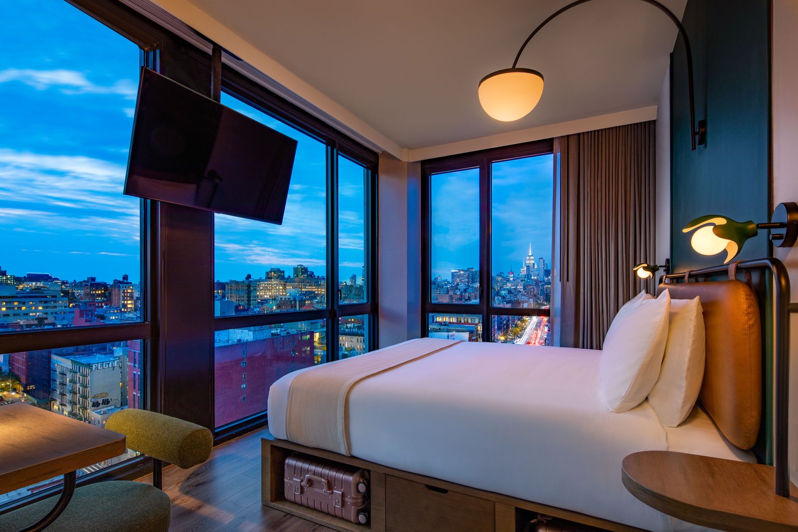 Moxy NYC Lower East Side — rooms
