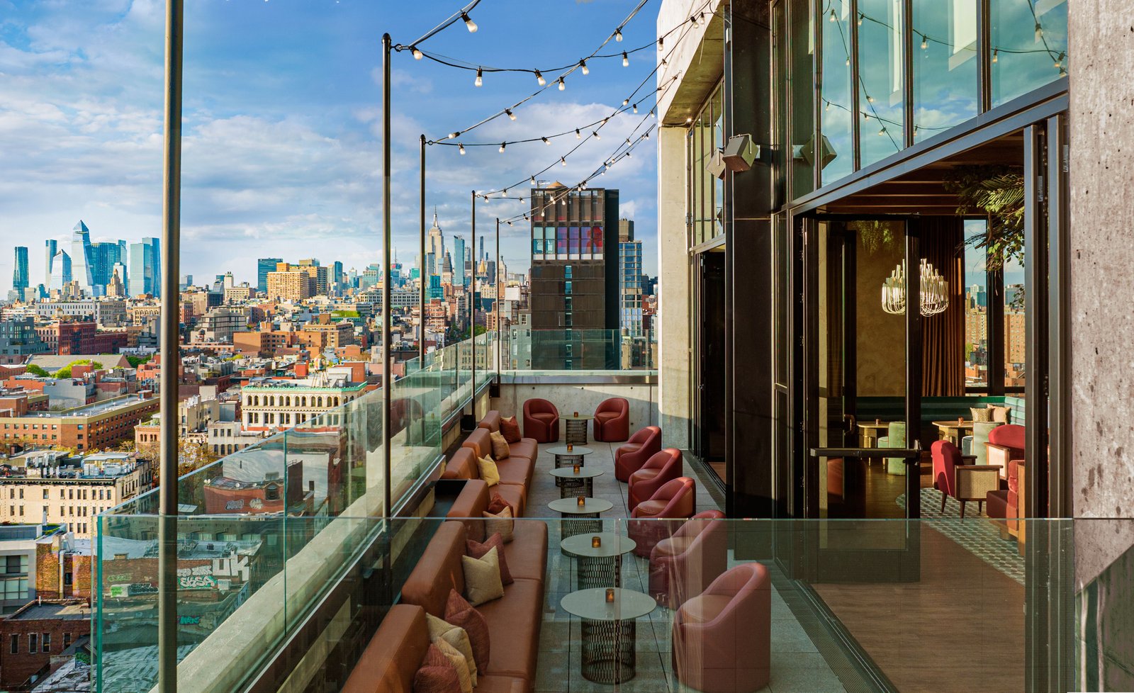 Moxy NYC Lower East Side — vibe