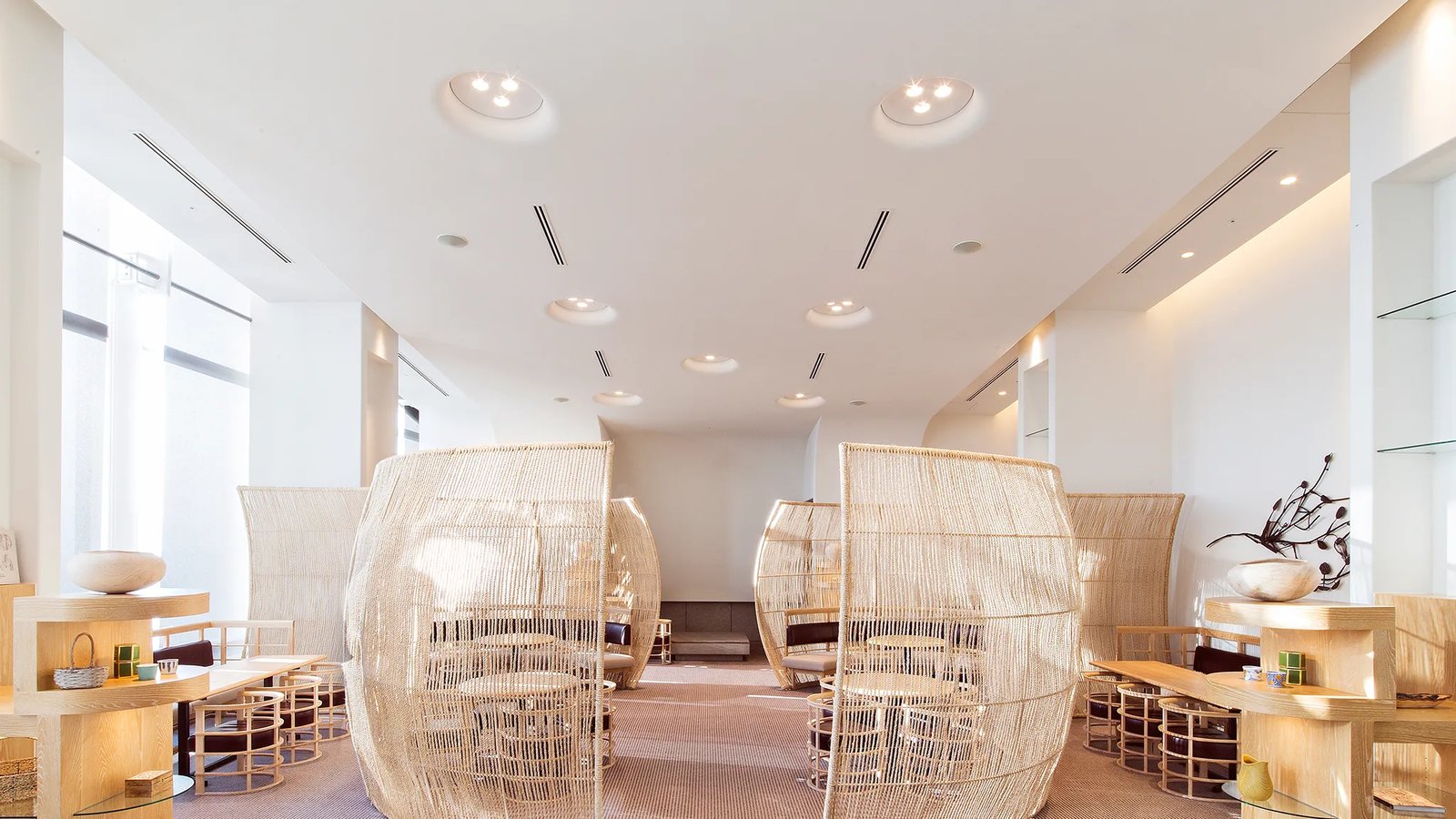 Andaz Tokyo Toranomon Hills — vibe