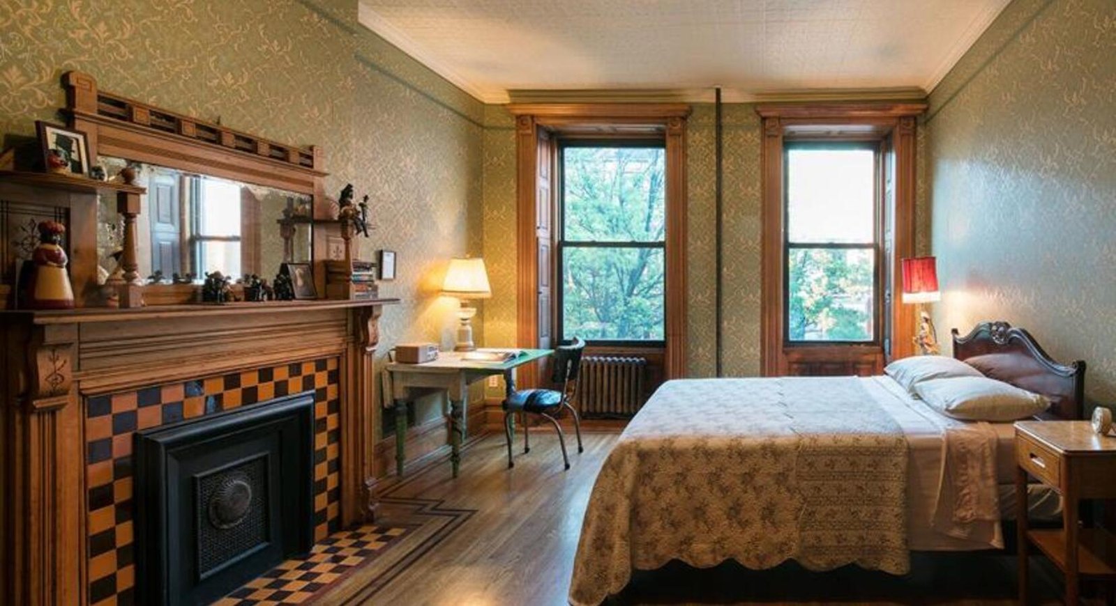 The Harlem Flophouse — rooms