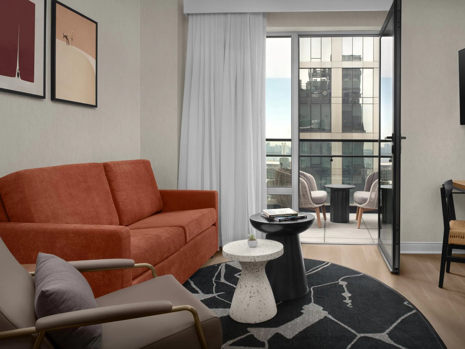 The Livingston Hotel — rooms