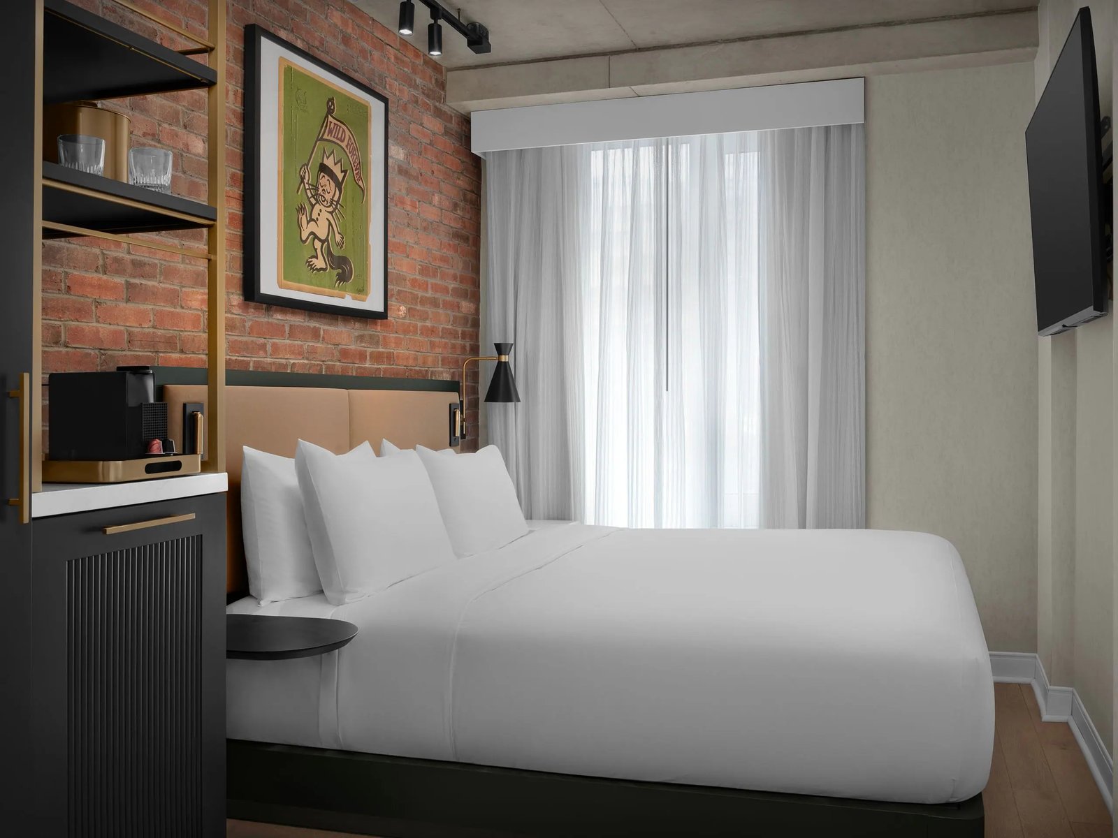 The Livingston Hotel — rooms