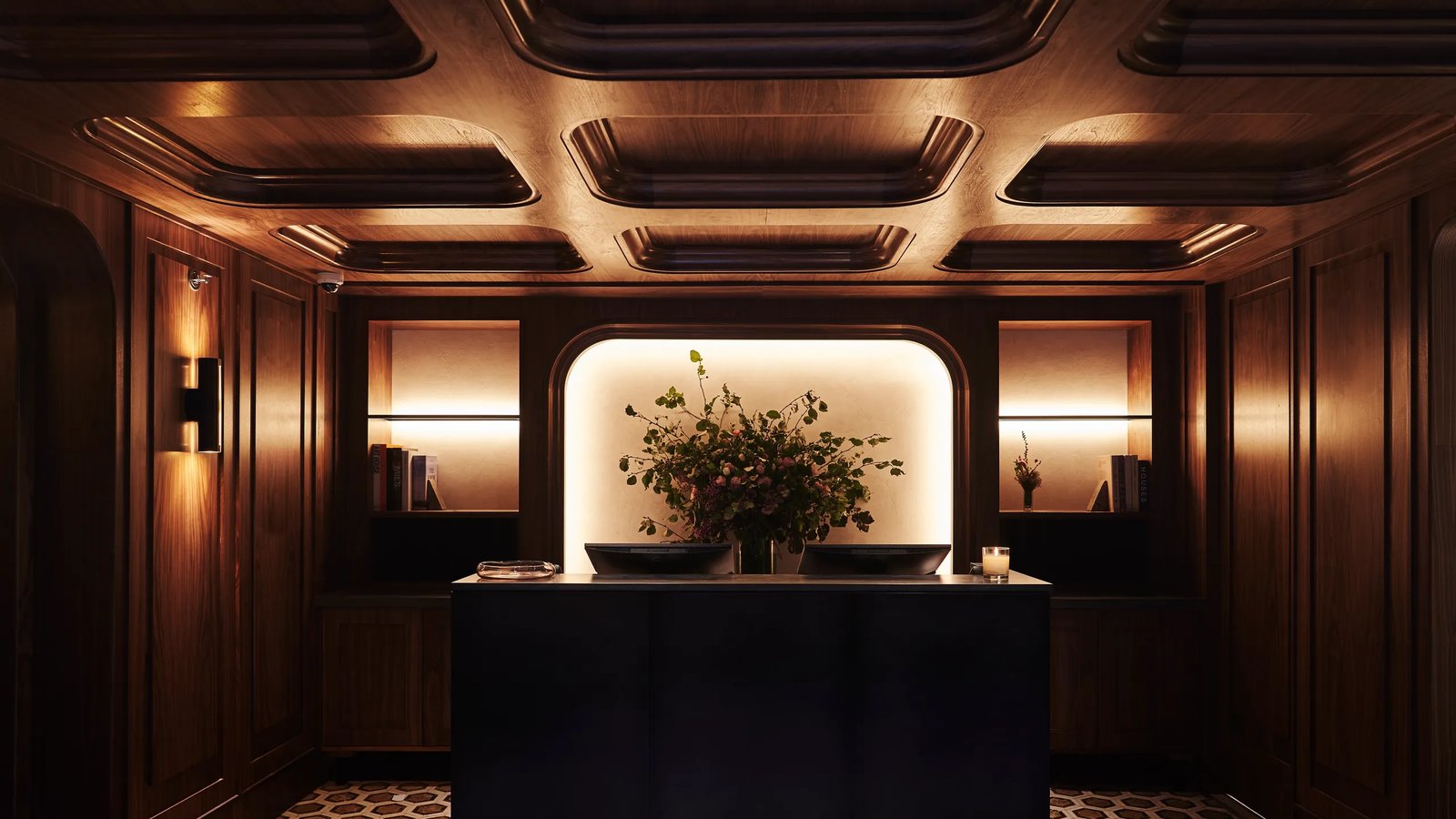 Walker Hotel Tribeca — vibe