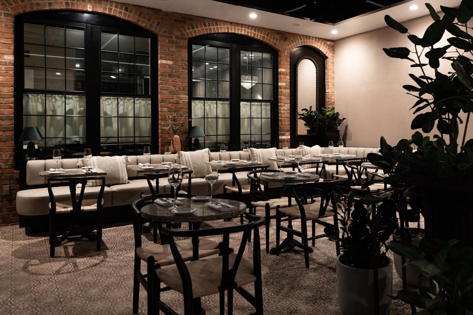 The Broome Hotel, the broome restaurant & bar