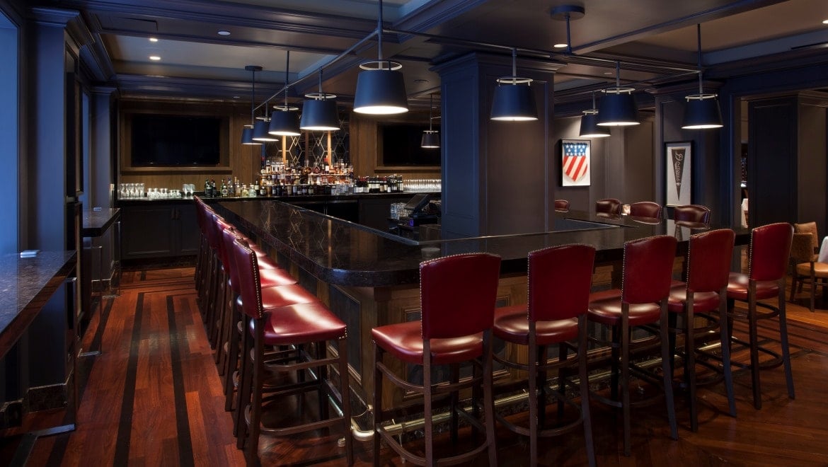 Omni Berkshire Place, berk's bar