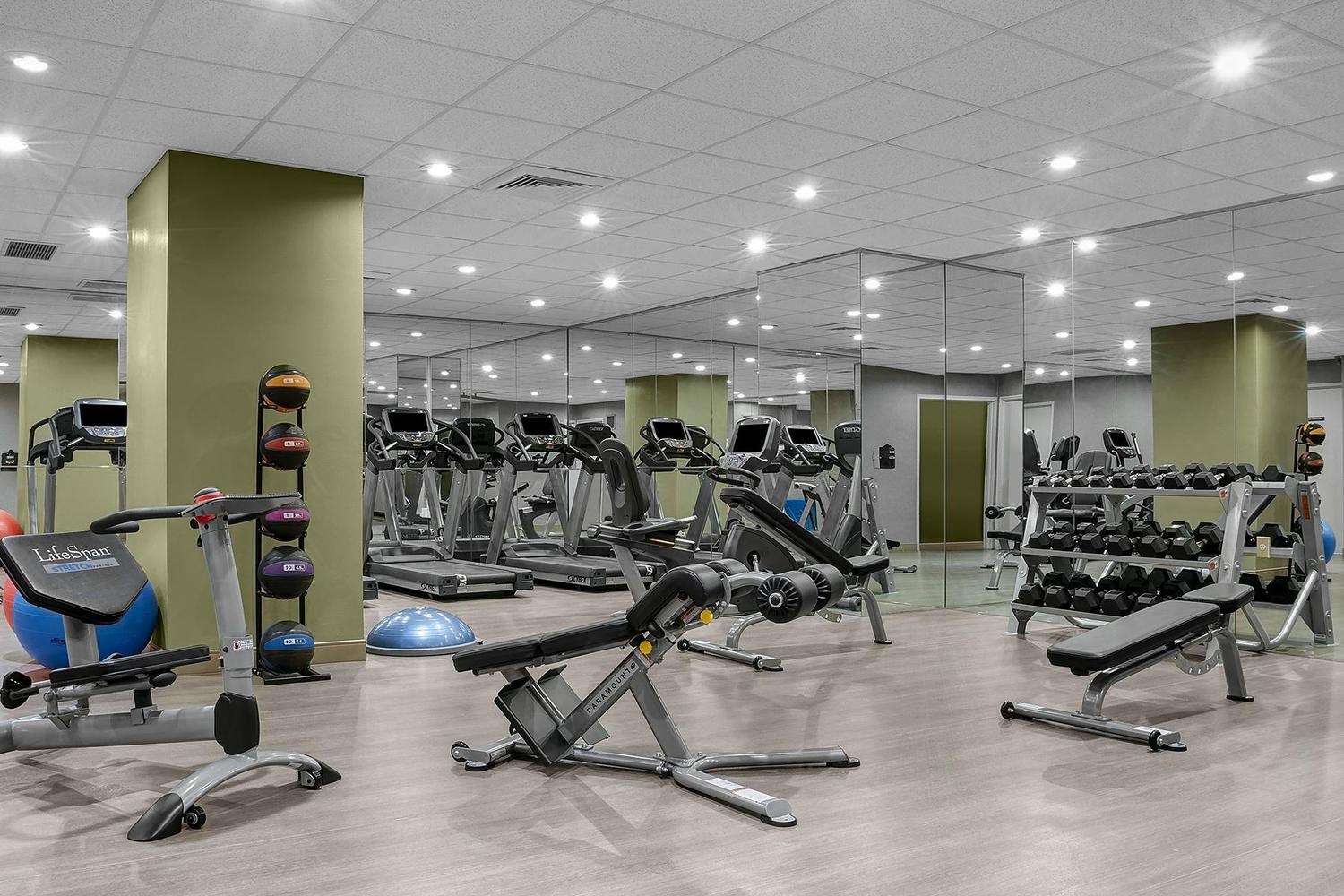 Park Lane New York, the gym