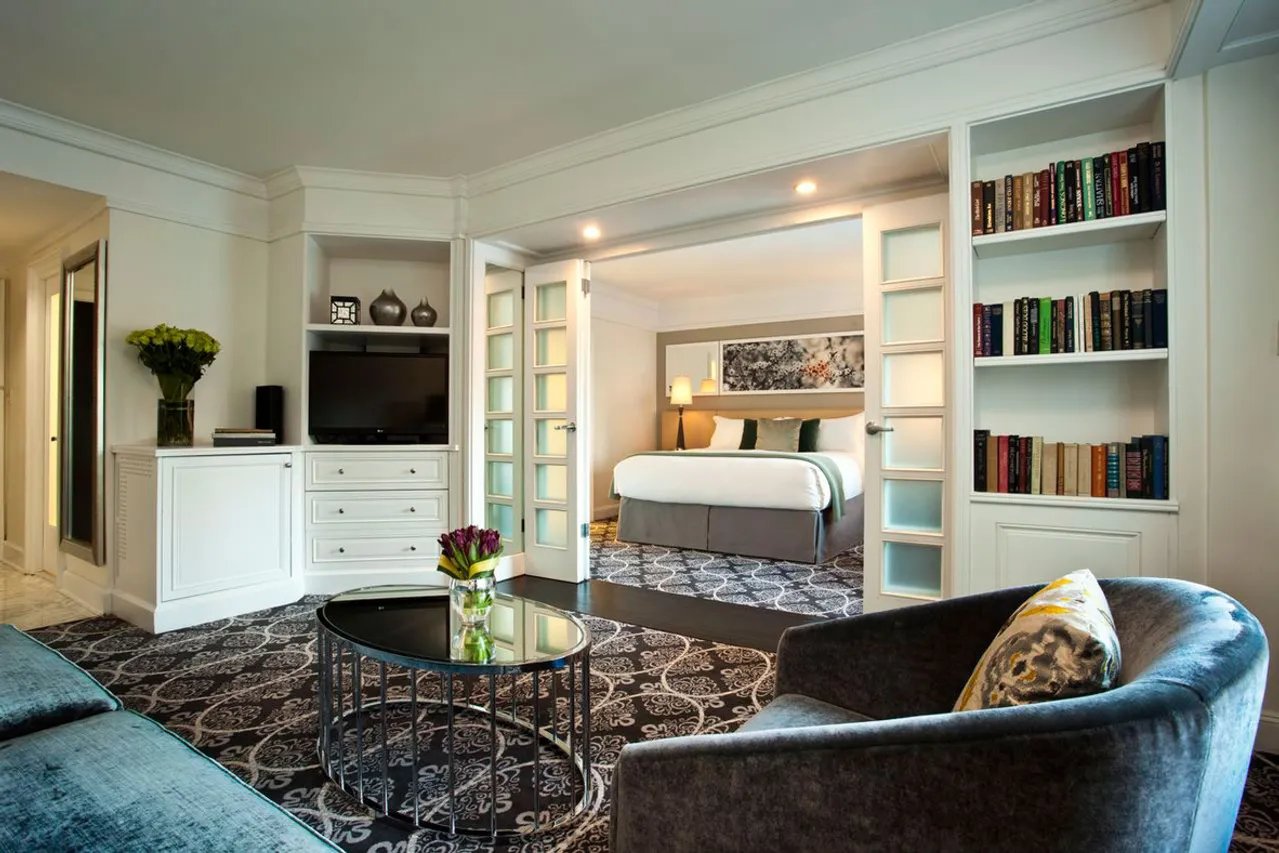 Loews Regency New York Hotel — rooms