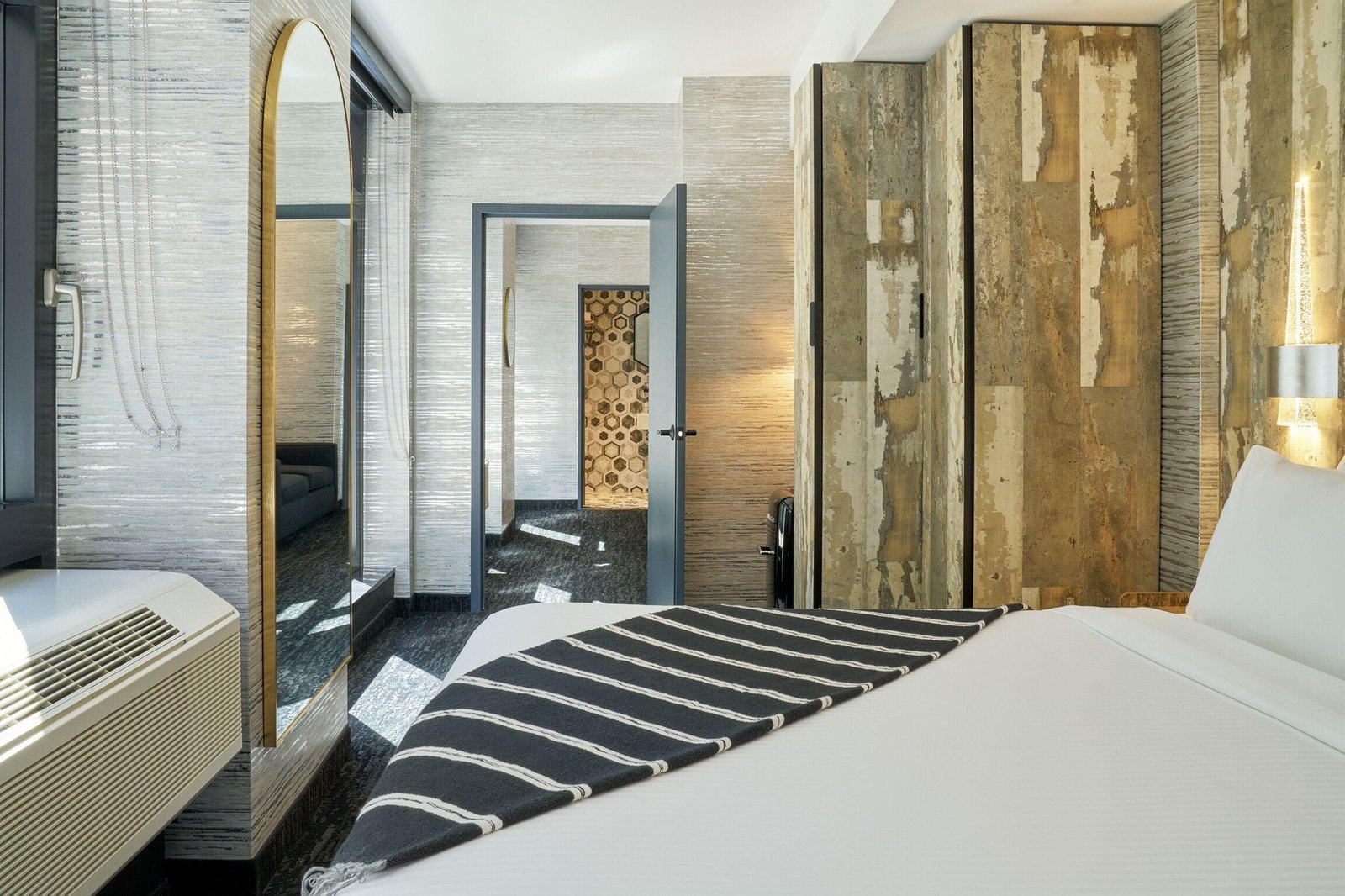 The FIDI Hotel — rooms