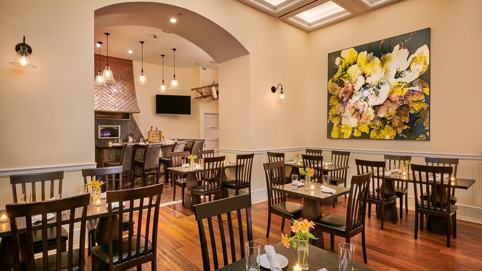 The Kimberly Hotel — eat & drink