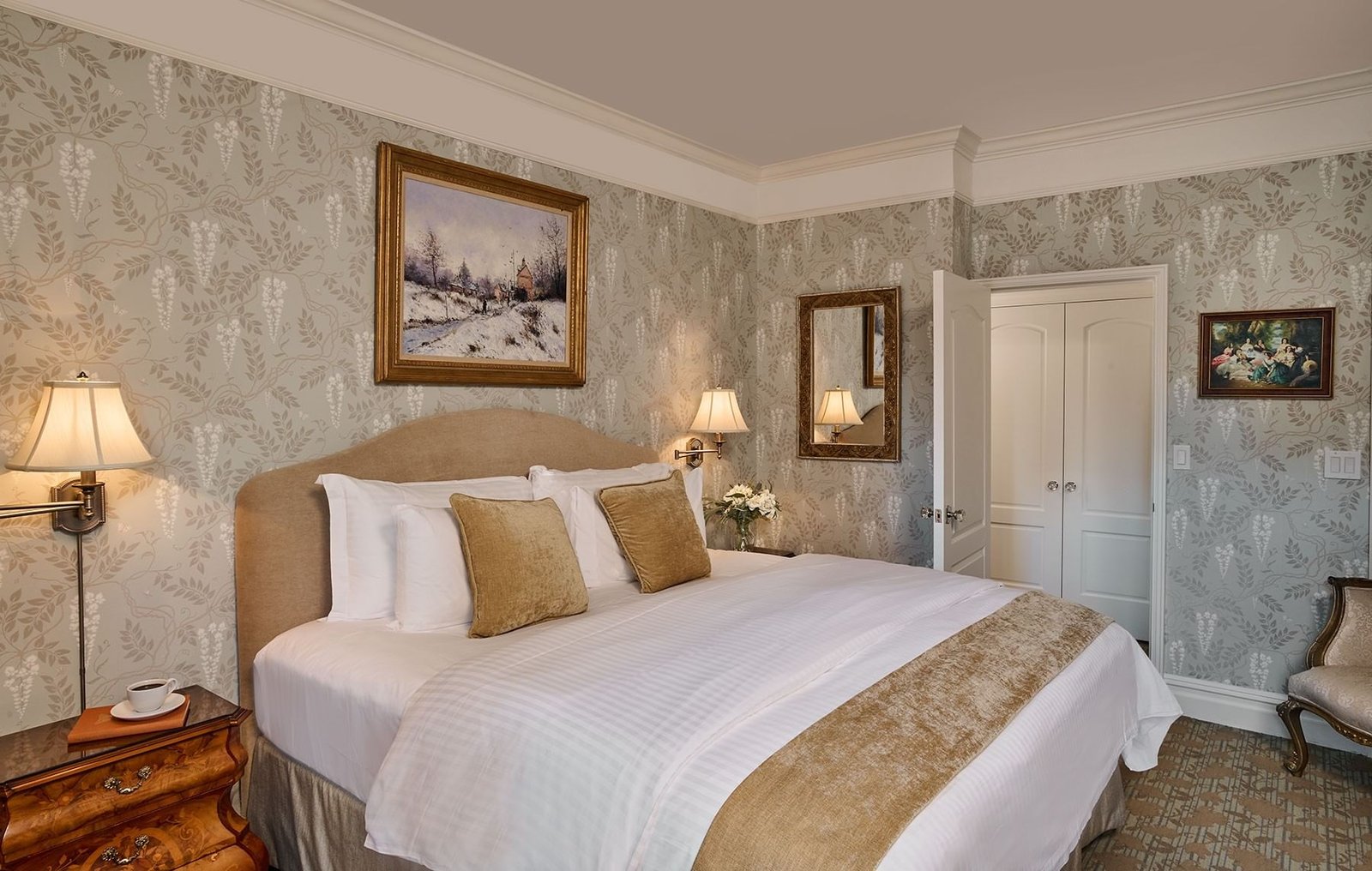The Kimberly Hotel — rooms
