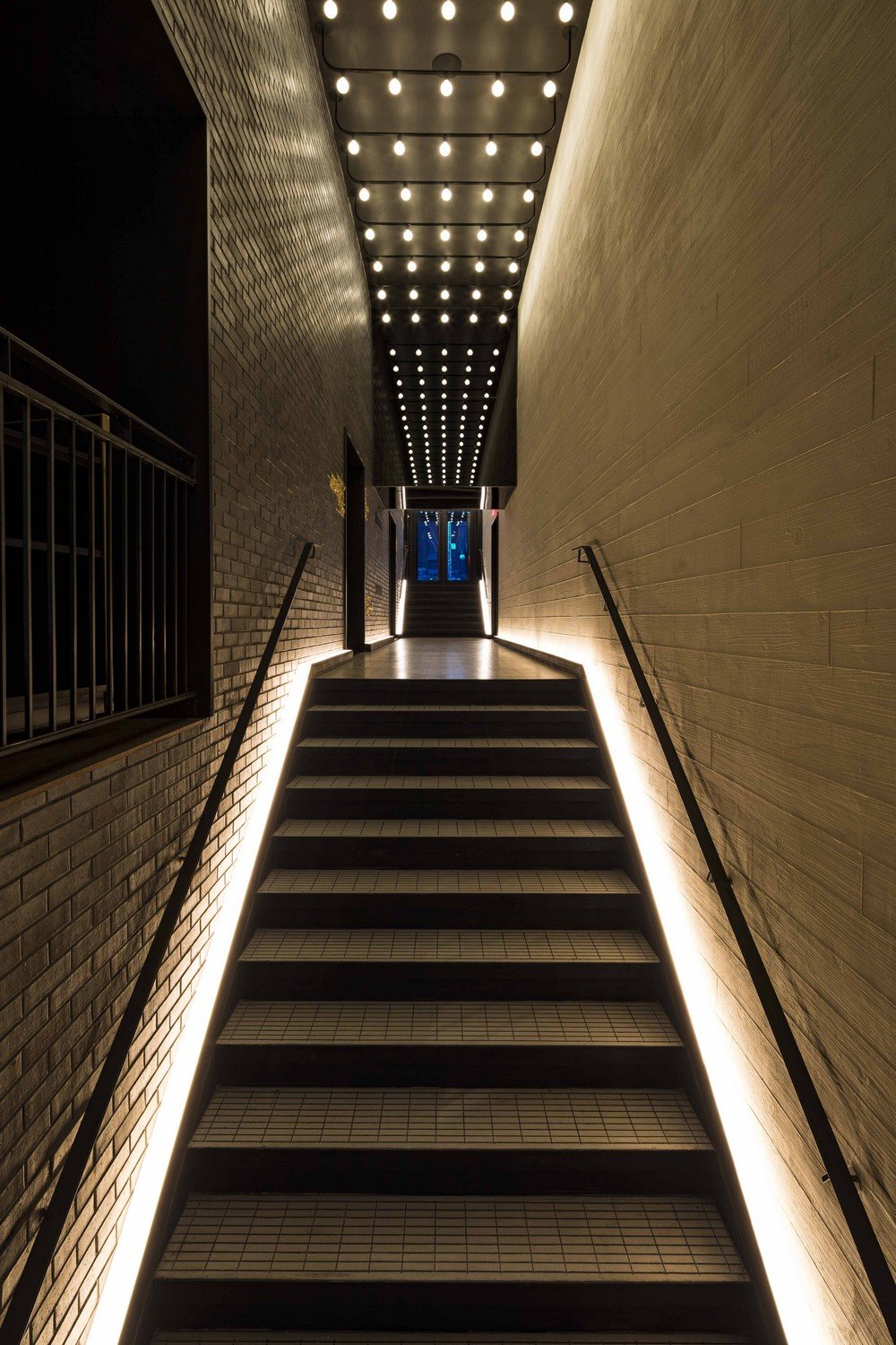 Moxy East Village — vibe