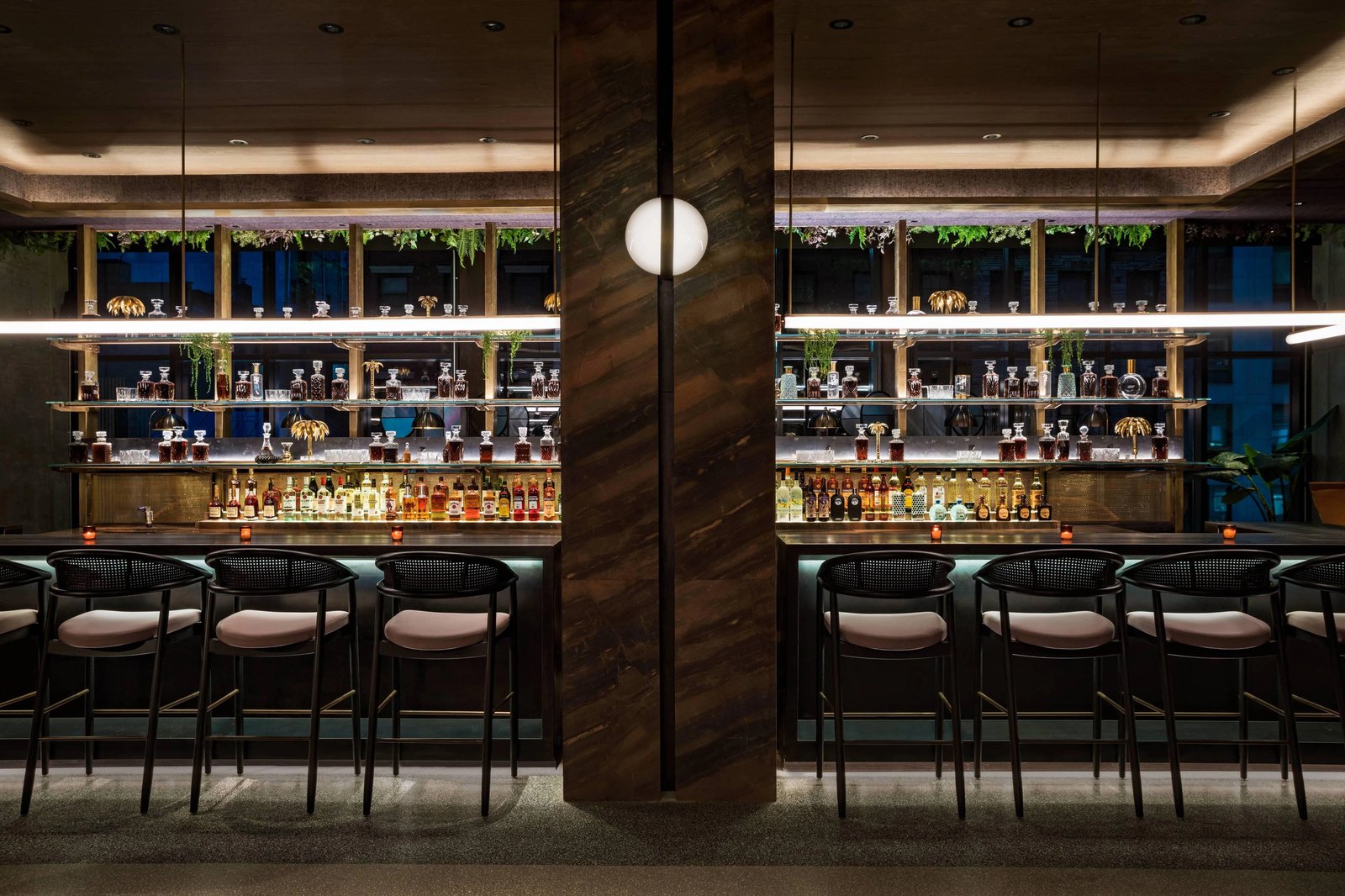 Moxy NYC Chelsea — eat & drink
