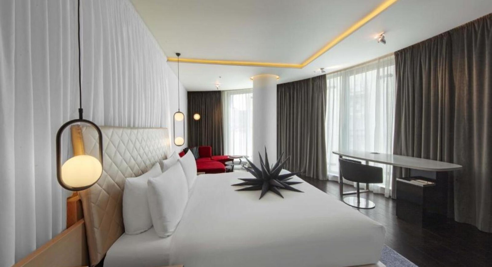 W London — rooms