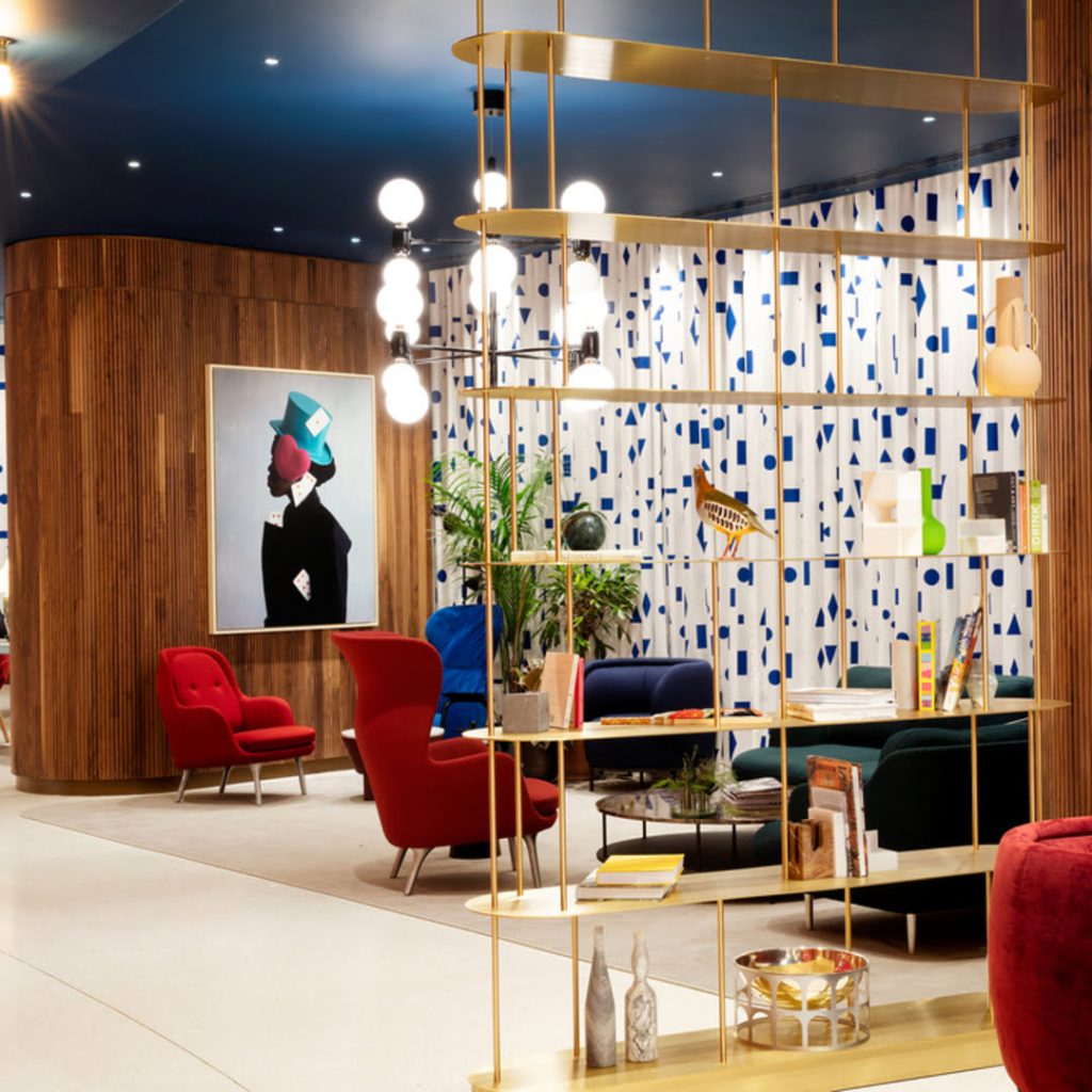 art'otel London Battersea Power Station — vibe
