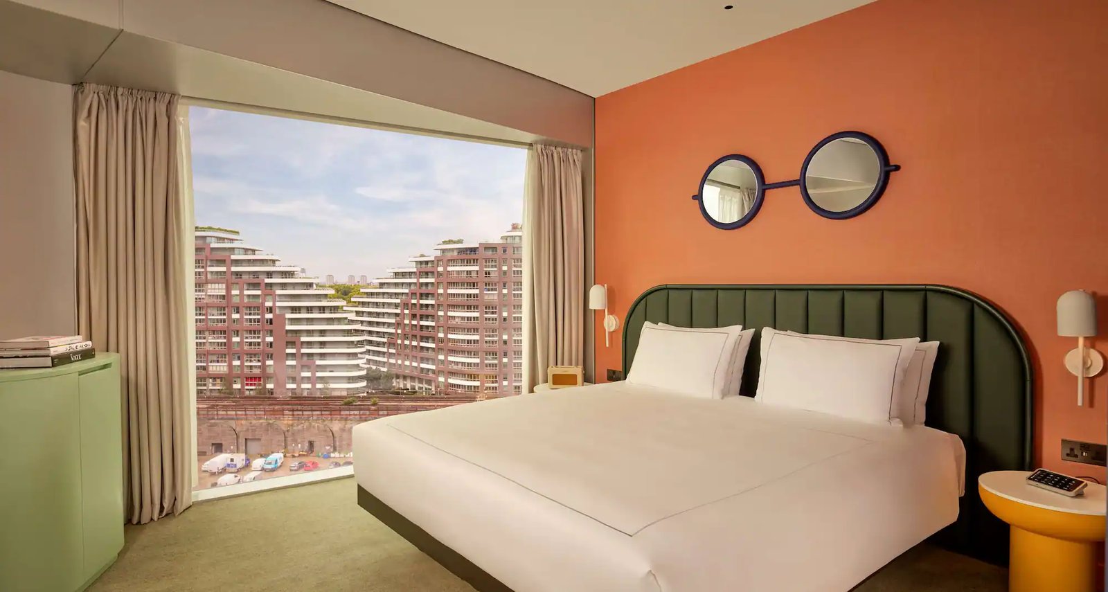 art'otel London Battersea Power Station — rooms