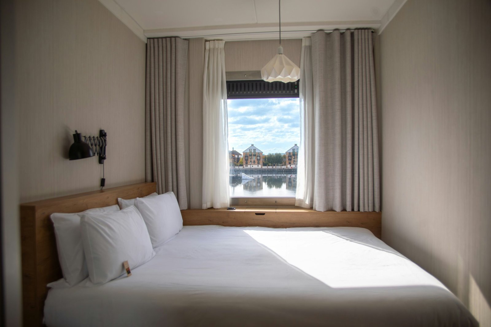Good Hotel London — rooms