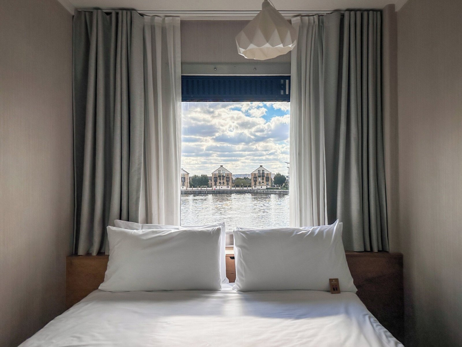 Good Hotel London — rooms