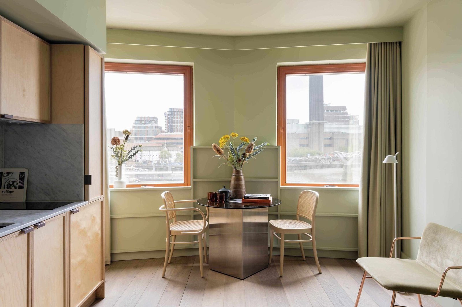 Locke at Broken Wharf — rooms