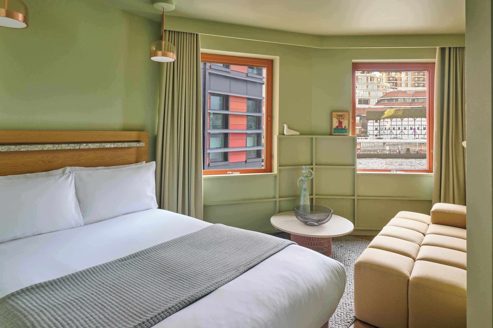 Locke at Broken Wharf — rooms