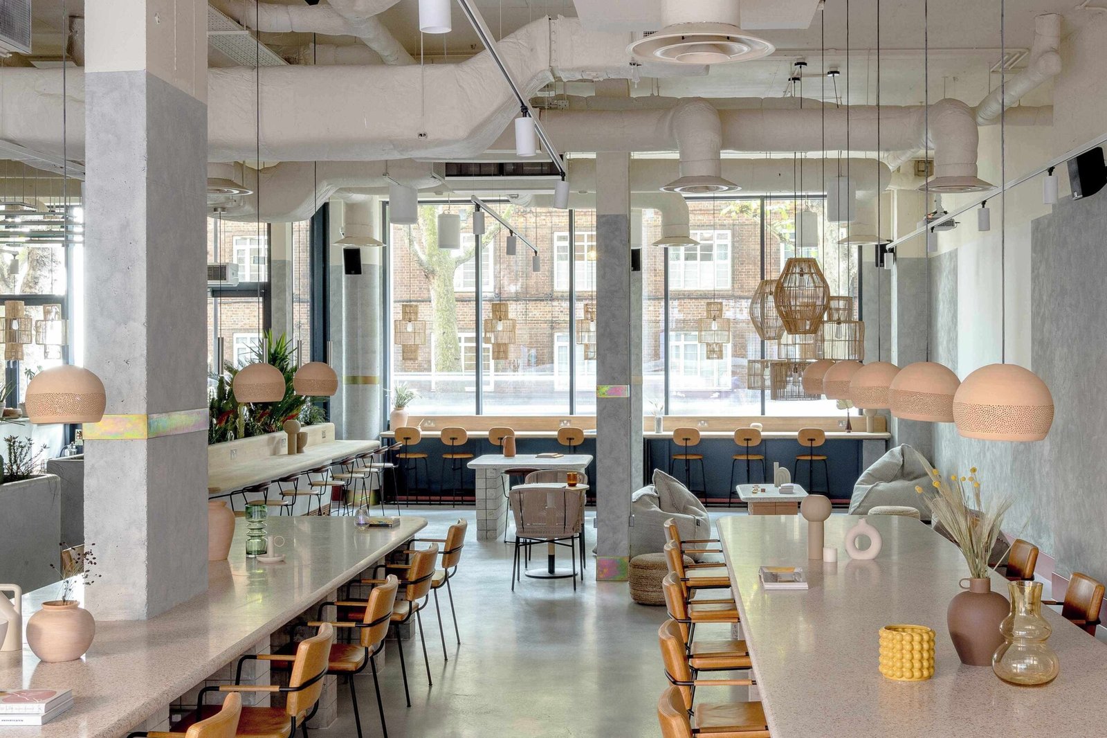 Bermonds Locke Tower Bridge — eat & drink