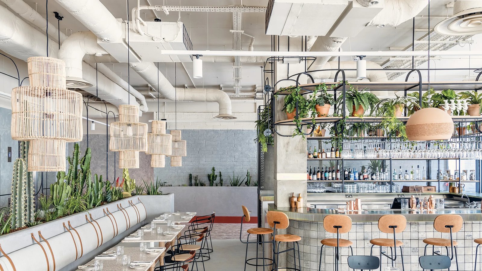 Bermonds Locke Tower Bridge — eat & drink