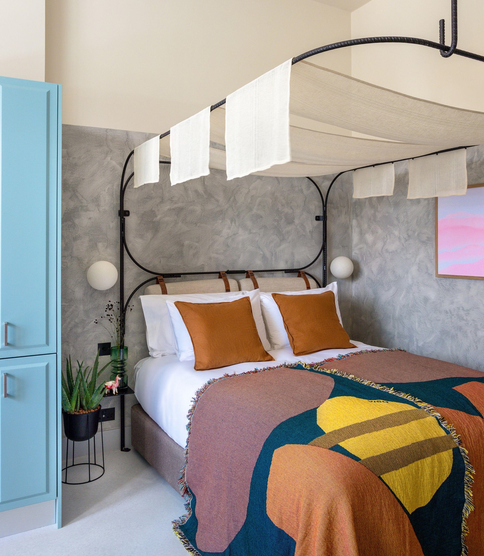 Bermonds Locke Tower Bridge — rooms