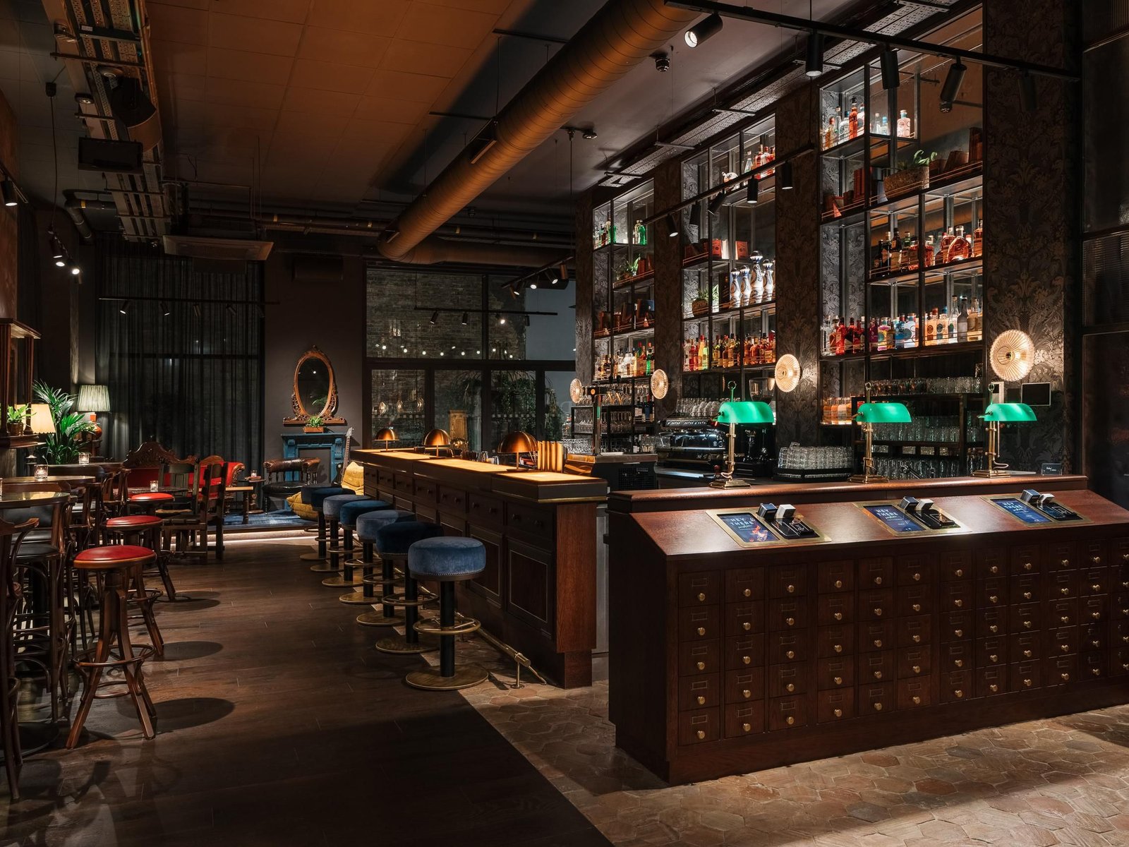 Ruby Stella Hotel London by IHG — eat & drink