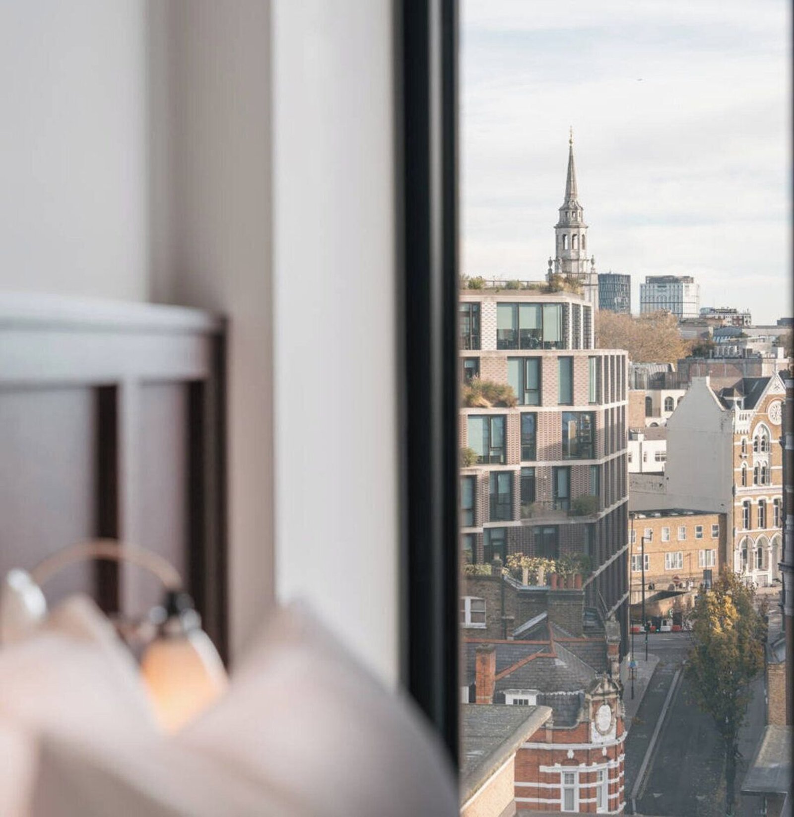 Ruby Stella Hotel London by IHG — vibe