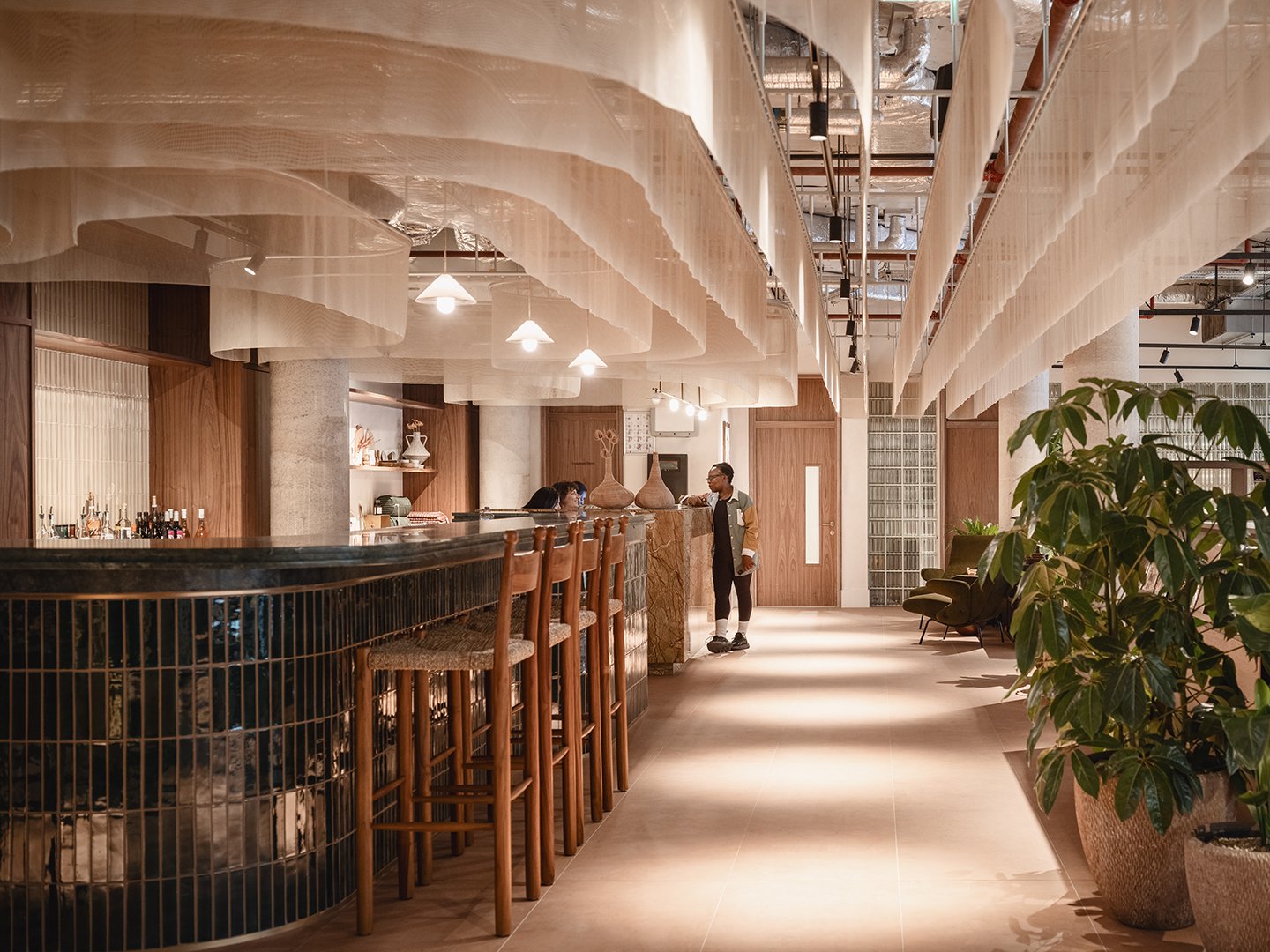 Mason & Fifth, Westbourne Park — vibe