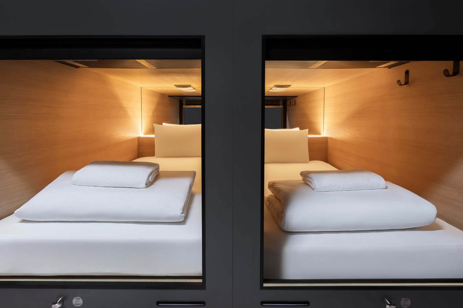 Zedwell Capsule Hotel Piccadilly Circus — rooms