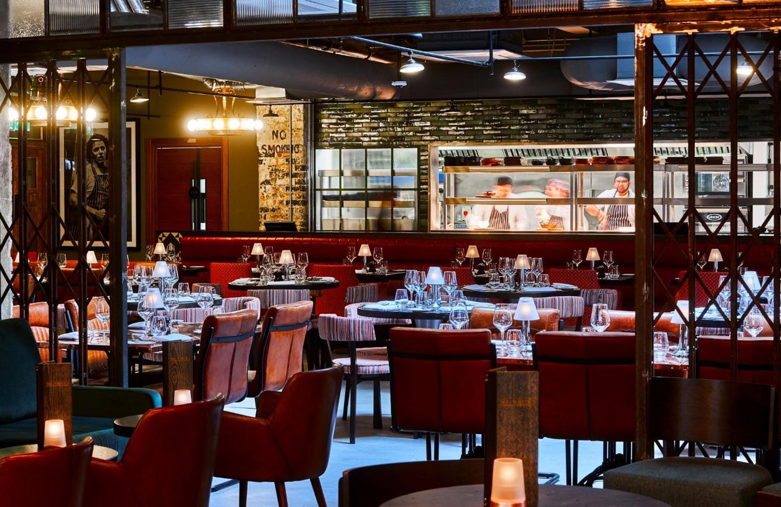 New Road Hotel — eat & drink