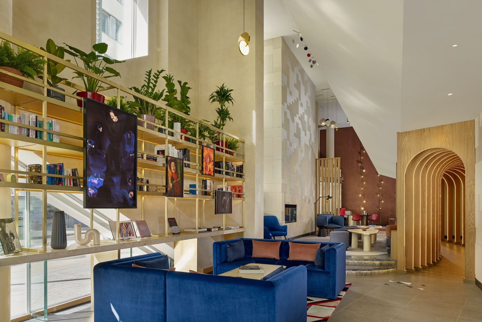 Montcalm East — vibe