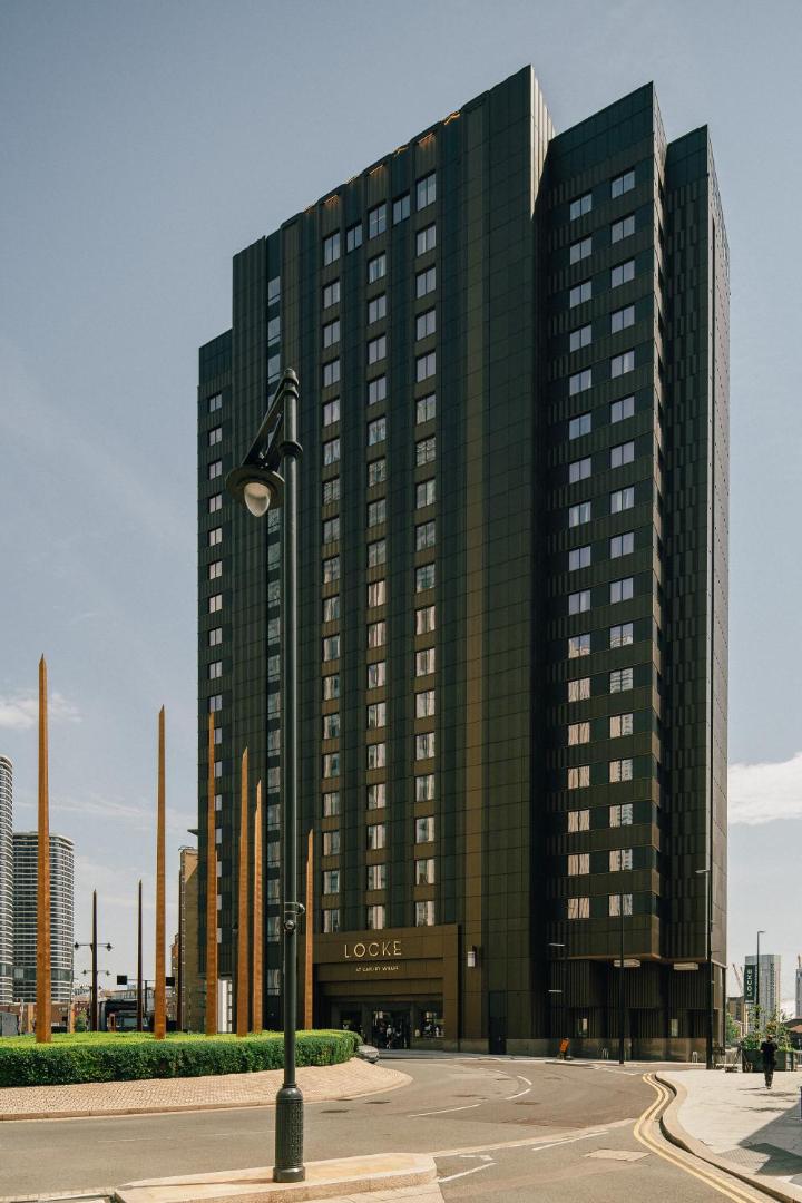 Locke London Canary Wharf — backstory