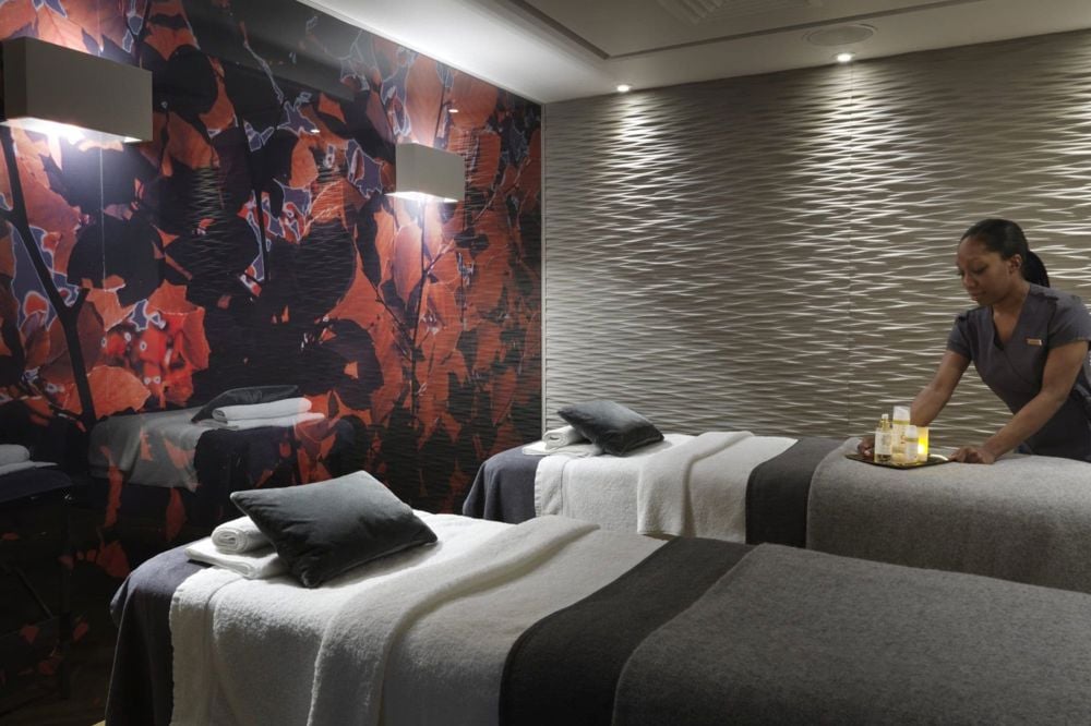 The Athenaeum Hotel & Residences, the spa