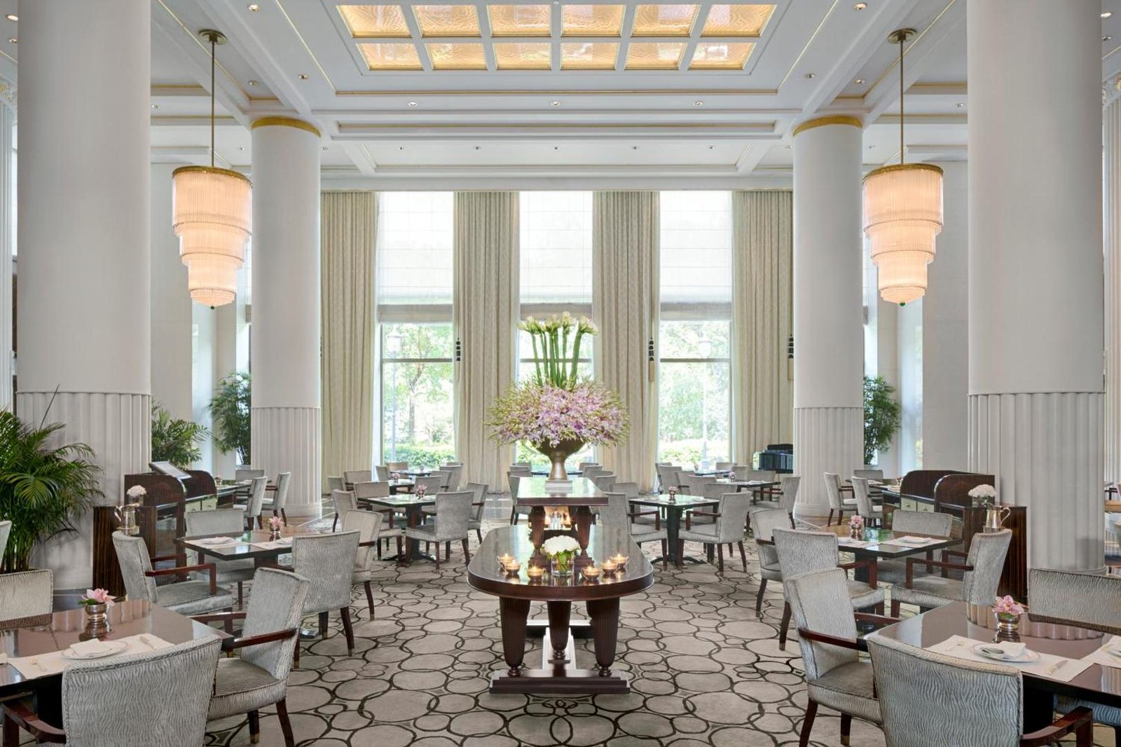 The Peninsula Shanghai — eat & drink