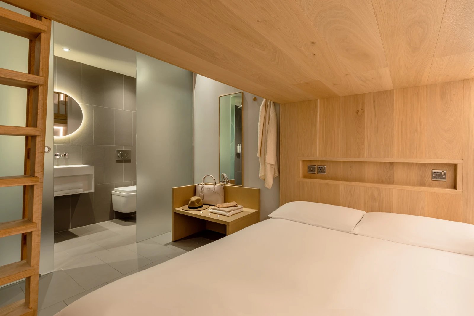 Zedwell Piccadilly Circus — rooms