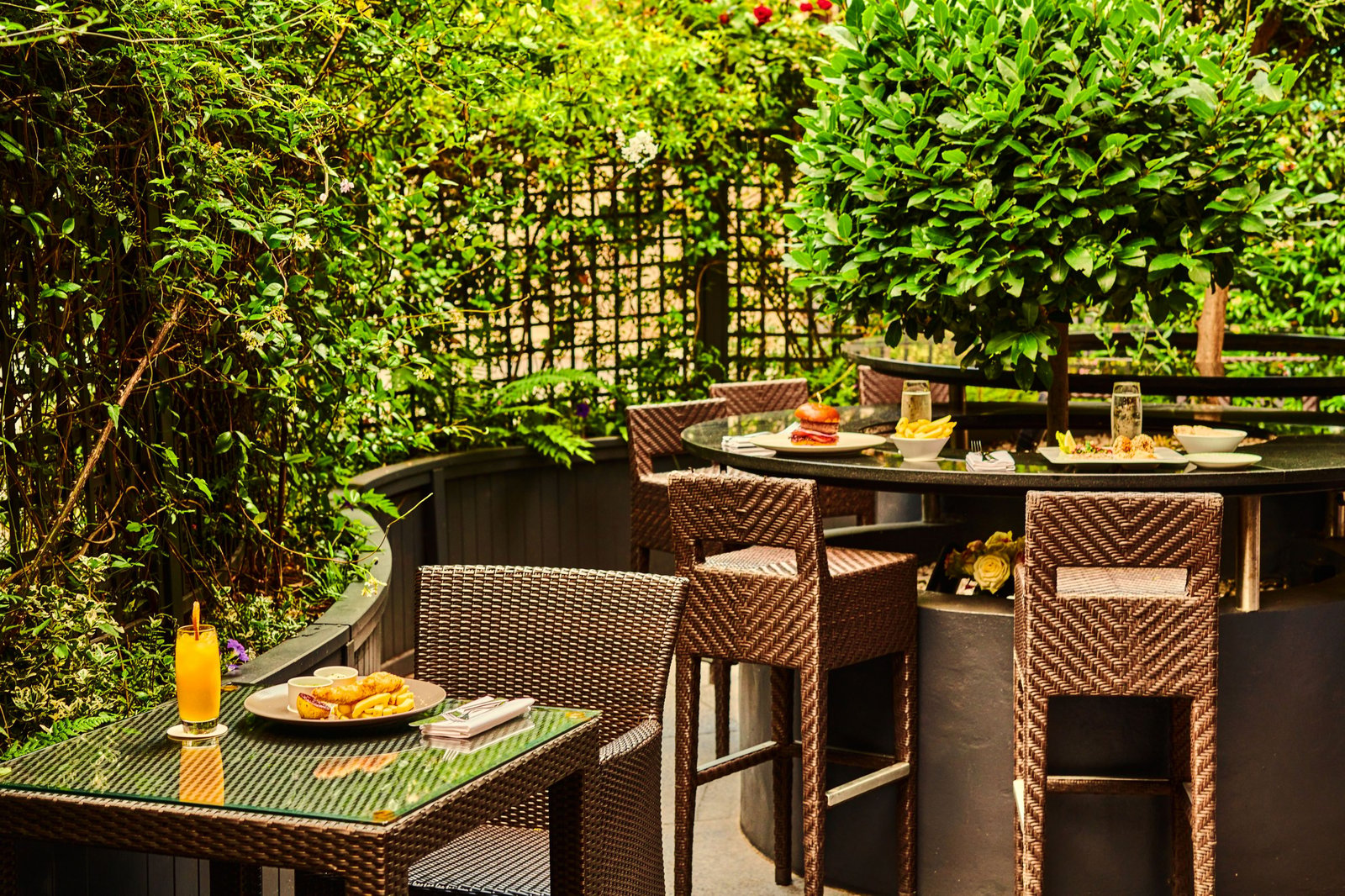The Park Tower Knightsbridge, a Luxury Collection Hotel, London, at the table