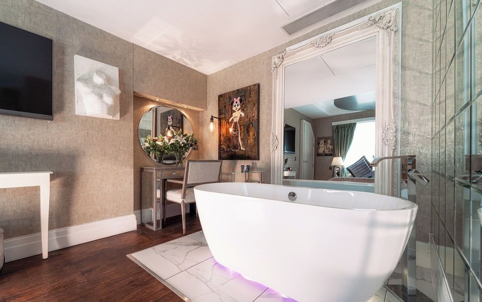 Karma Sanctum Soho London — rooms