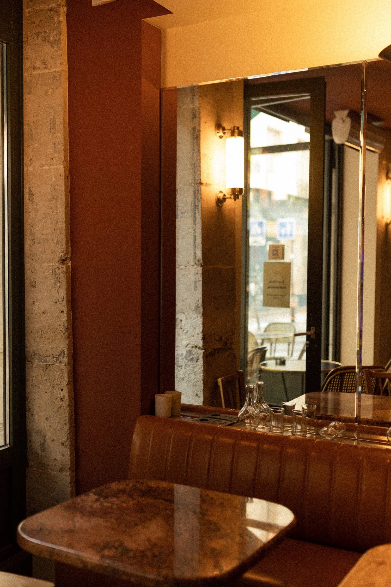 Hotel du Sentier — eat & drink