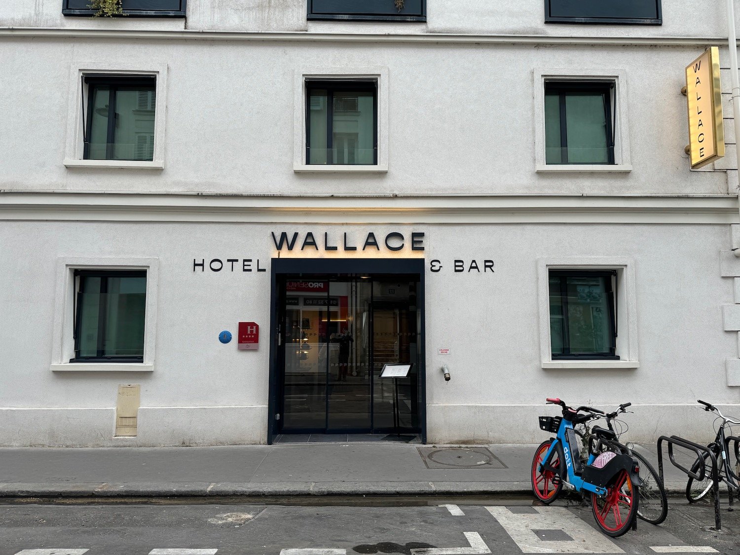 Le Wallace Hôtel & Bar — backstory