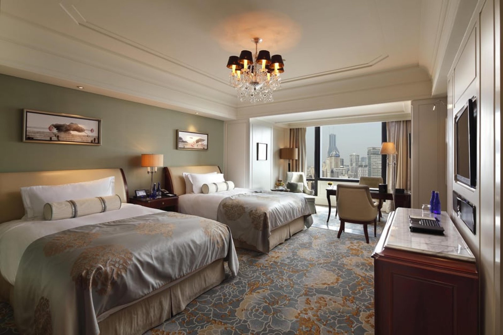 Waldorf Astoria Shanghai on the Bund — rooms